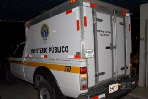 En Villas del Mar encuentran el cuerpo de un hombre con varias puñaladas 