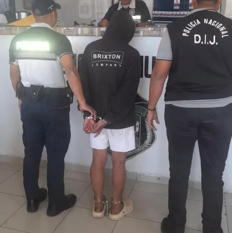 Detienen a dos hombres por muerte de hermano