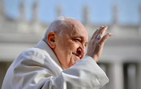 El papa Francisco: Mi dimisión, 'una hipótesis lejana' 