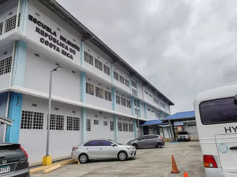 Suspenden clases en la  escuela República de Costa Rica 