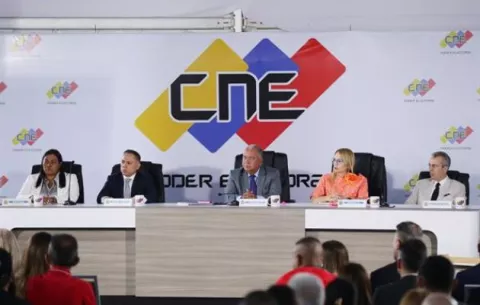 Venezuela acusa a EE.UU. de querer desprestigiar votación