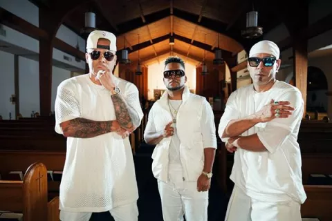 Wisin lanza un tema de esperanza para los jóvenes