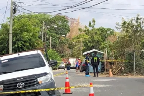¡Tristeza! Vecino arrolla a niño de un año en Los Santos