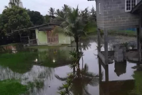 Mal tiempo en las montañas y costas de Donoso, Colón