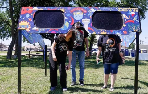 Eclipse solar total: ¿Quiénes tienen asiento en primera fila?