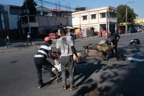 Panamá cierra temporalmente su embajada en Haití