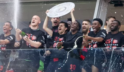 Leverkusen corta la racha  del Múnich en la Bundesliga