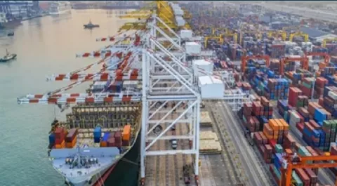 Barcos de Maersk volverán a navegar el Canal desde mayo