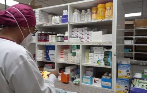  Fenaeccd ve con preocupación la falta de medicamentos