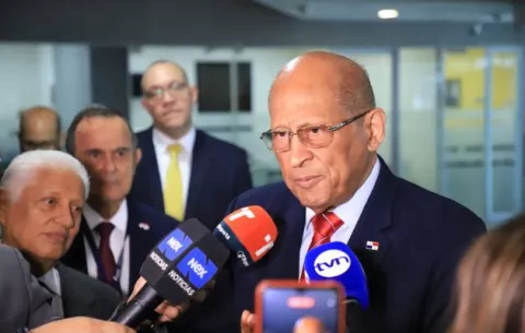  Gobierno asegura que cumplirá con los aportes del FAP 