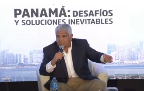 Mulino: 'Tengo el compromiso de hacer un país mejor y más justo'