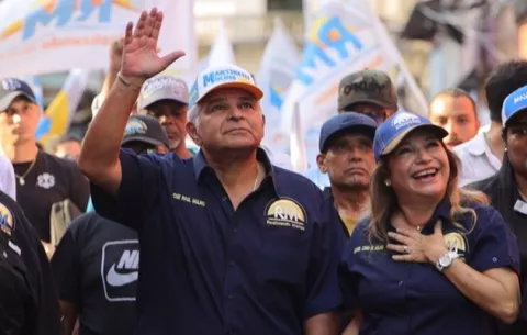 Líderes de América Latina rechazan judicialización política contra Mulino