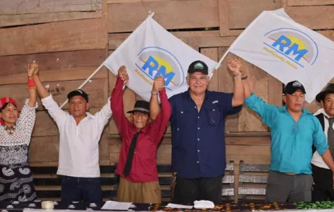  José Raúl Mulino recibe fuerte apoyo de comunidad indígena 