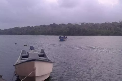 Aviso de prevención de oleajes y vientos en el Caribe panameño