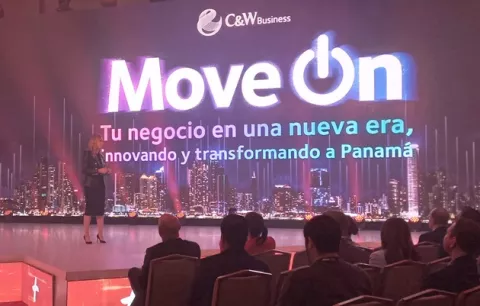 Más Móvil comienza pruebas de 5G en Panamá 