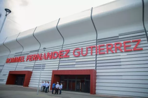 Estadio Rommel Fernández,  avanzados trabajos de remodelación