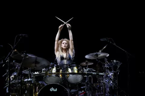 Shakira anuncia las primera fechas de su gira mundial