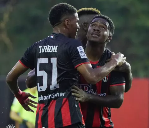 Sporting SM vence a Potros y los pone en aprietos