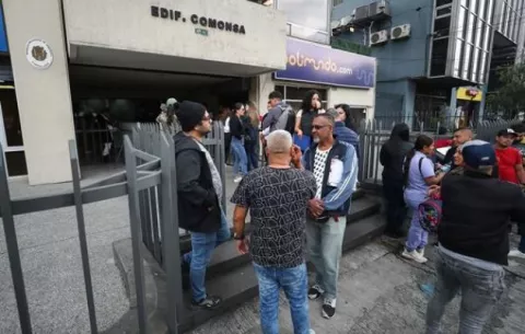  Venezuela anuncia cierre de su Embajada y consulados en Ecuador