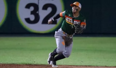 Yeremy Lezcano de Occidente es el campeón bate en el béisbol mayor