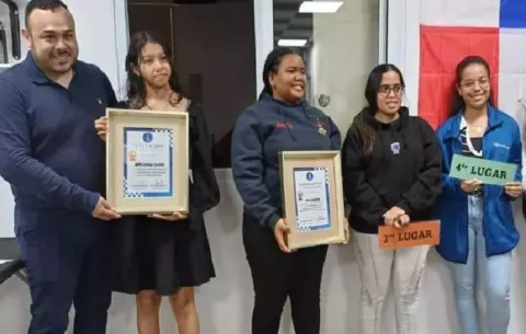 Efrén Ramos  es campeón y Ashley Castillo hace historia en el ajedrez panameño
