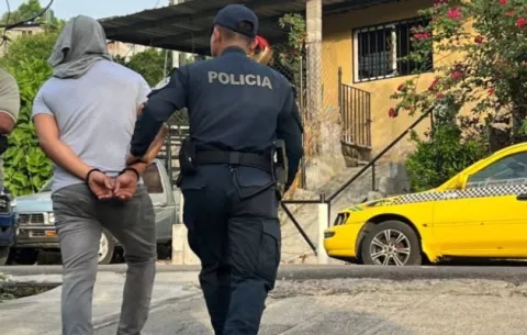  Aprehenden a nueve personas por fraude electrónico en cobro de becas