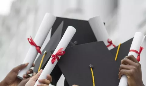 Los beneficiarios de las becas Deveaux