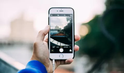 ¡Protege las fotos del móvil de miradas curiosas!