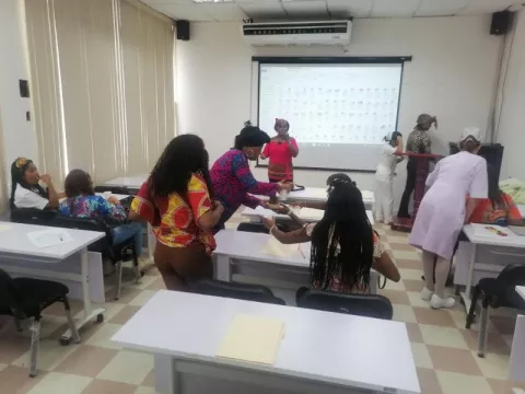 Buscan prevenir hábito del tabaco en jóvenes colonenses