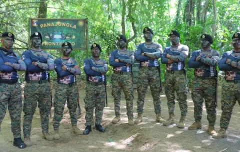 Unidades se capacitan en supervivencia en la selva