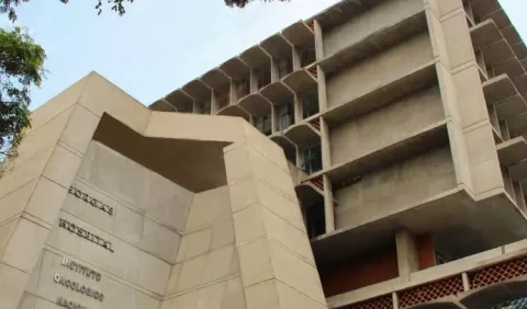 Dos reclamos detienen la licitación de nuevo Oncológico