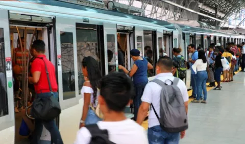 Metro de Panamá lucha contra la informalidad
