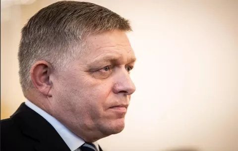 Primer ministro eslovaco, Robert Fico,  grave tras haber sido tiroteado