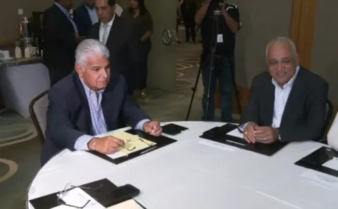 Mulino se reúne con bancada de RM; aún realiza consultas para ministros faltantes