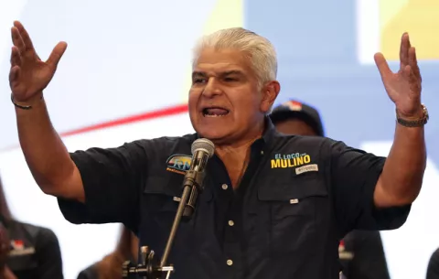 Mulino aspira a elecciones democráticas en Venezuela