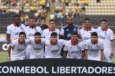 Nacional y  'Manotas' Mejía avanzan a octavos en Copa Libertadores