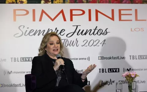 Pimpinela 'pegará la vuelta' en Bogotá