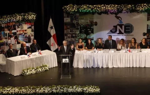 Panamá se prepara para reformas electorales a partir del 2025