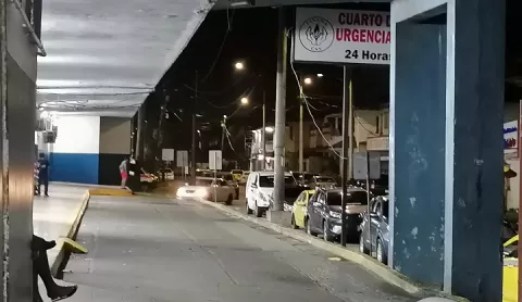 Colón: Hombre baleado en la mejilla y otro intenta matarse