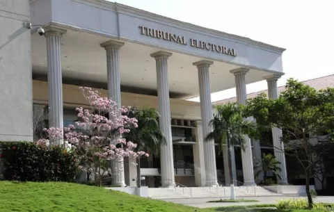 Tribunal Electoral aclara que Mulino estará en la papeleta 
