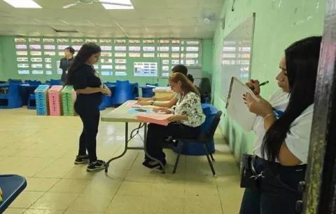 Se inician votaciones en Panamá