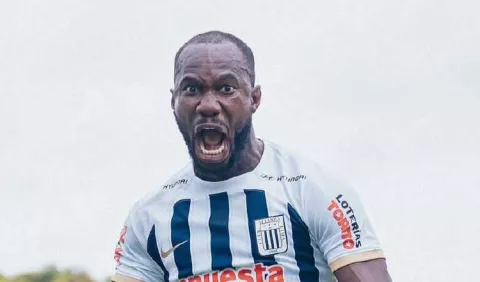 Panameños Luis Mejía, Cecilio Waterman y  Jiovany Ramos en Copa Libertadores