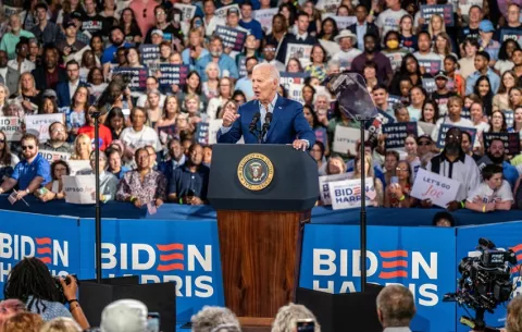 The New York Times pide a Biden abandonar carrera presidencial