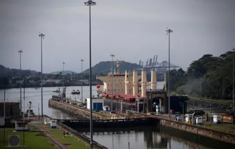 Canal de Panamá normalizará tránsito de buques desde agosto