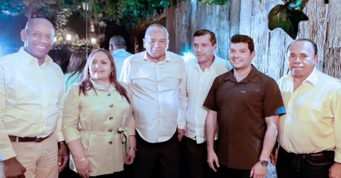 Bancada mixta respalda candidatura de Castañeda para presidir Asamblea