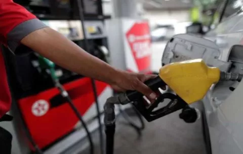 Precios de los combustibles aumentarán a partir del viernes