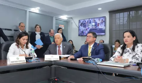 Empresarios esperan que gobierno saliente cancele la mayor parte de la deuda 