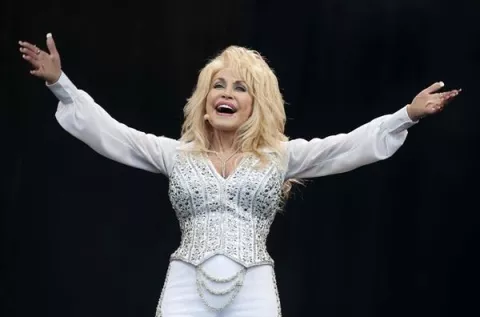Dolly Parton llevará la historia de su vida en un musical