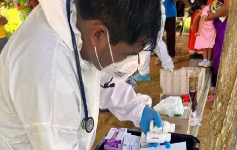 Continúa la atención contra el brote de gastroenteritis en Donoso