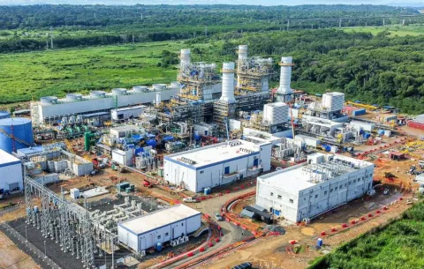 Generadora Gatún presenta un 93% de avance en su construcción